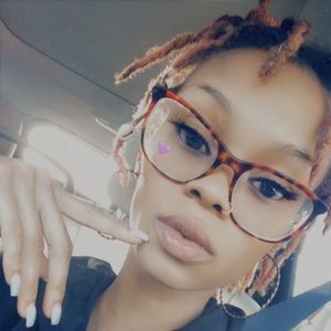 Meet your Posher, Tyesha